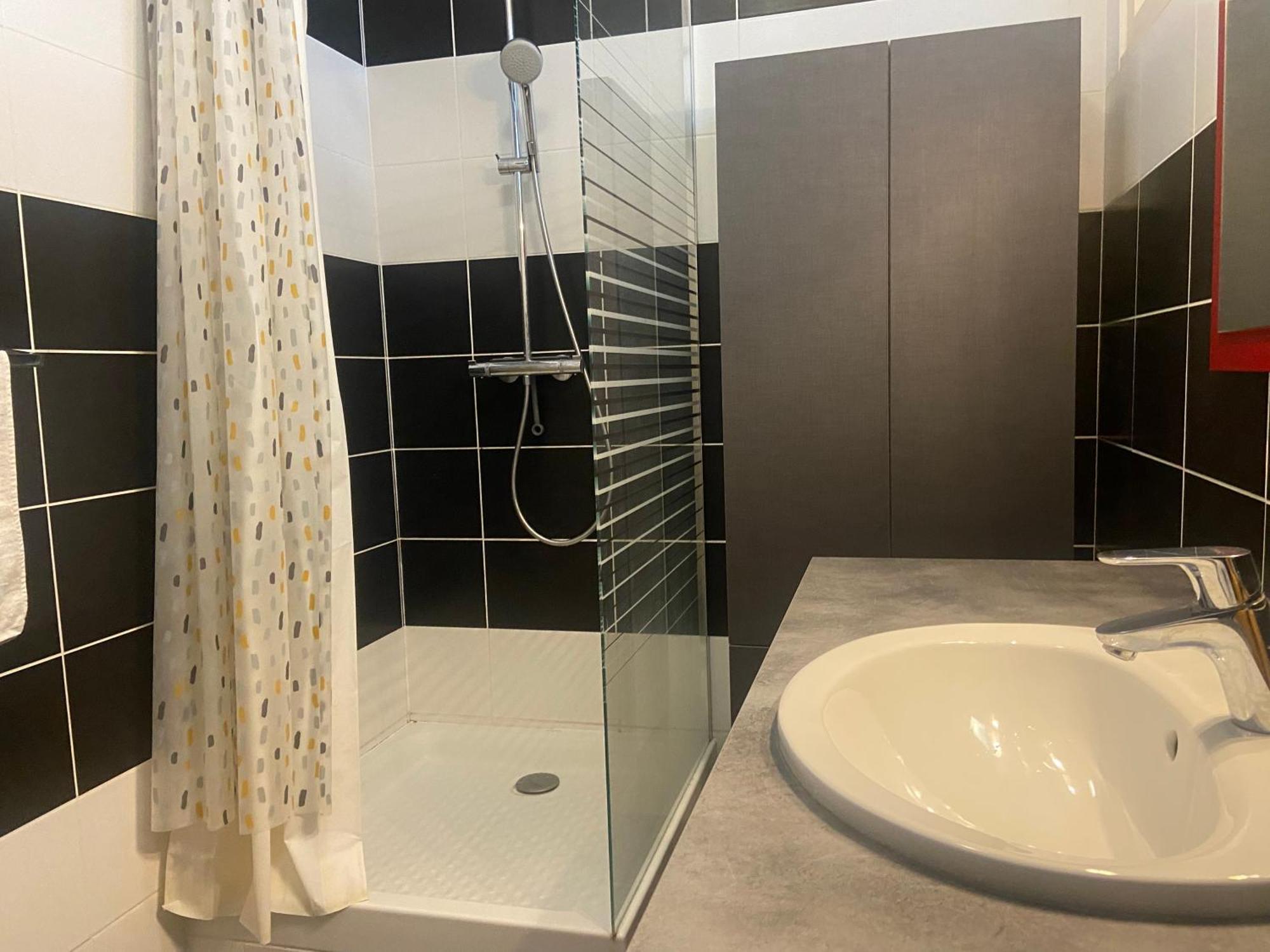 Appartement Spacieux Cosy Centre Epinal !!! Exterior foto