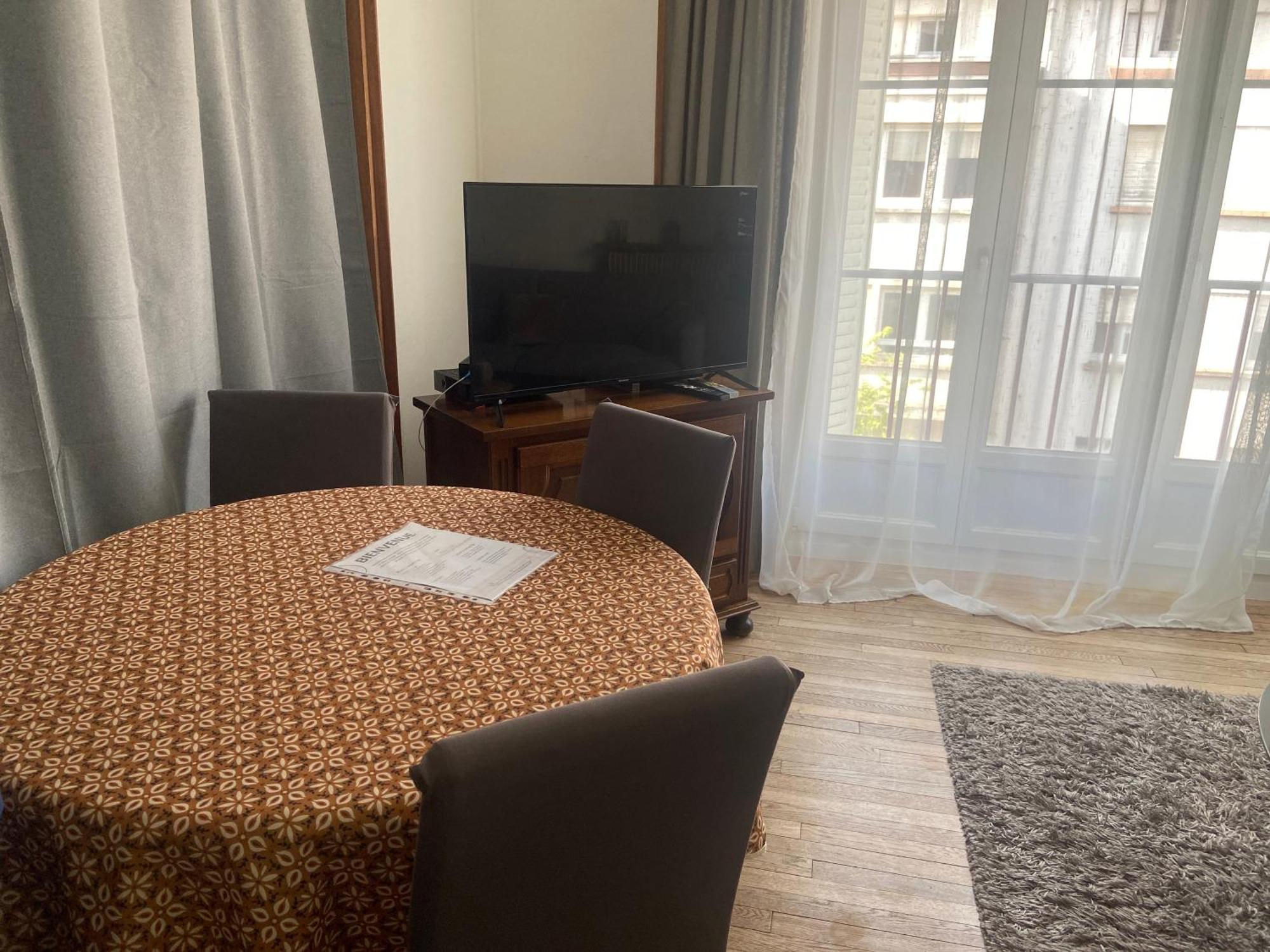 Appartement Spacieux Cosy Centre Epinal !!! Exterior foto